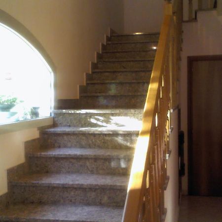 Albergo Magrini Della Genga Дженга Экстерьер фото